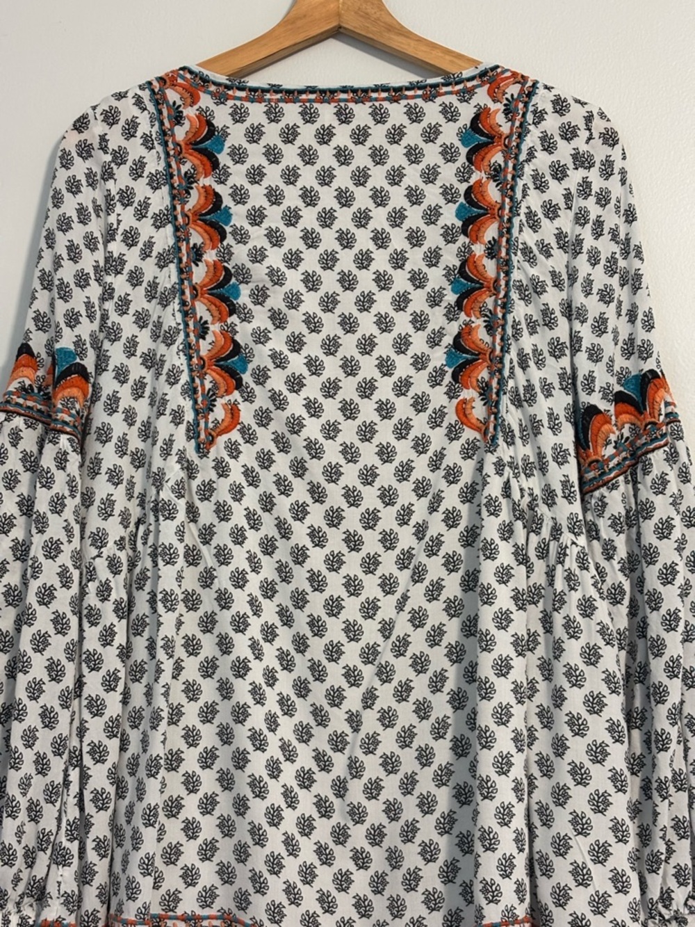Sundance Embroidered Boho Blouse Medium Flowy Lined Top - Picture 10 of 16